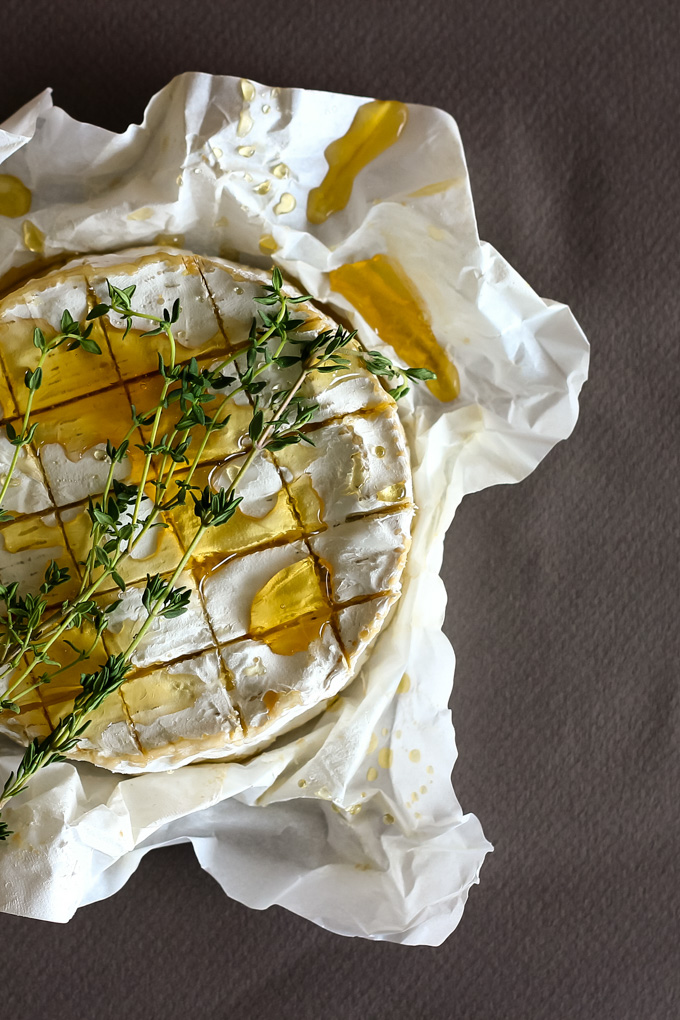 Baked Camembert Cheese With Onion Jam