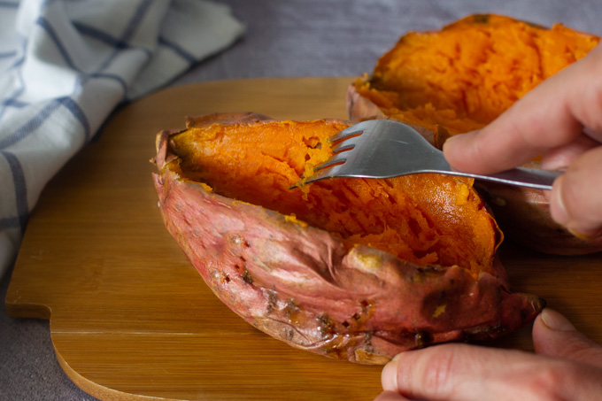 Lentils and Kale Stuffed Baked Sweet Potato