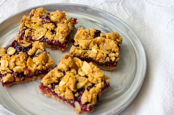 Vegan Cherries Crumb Bars