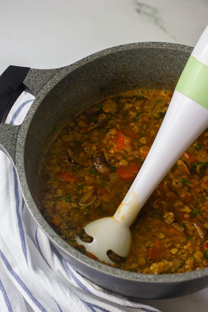 Green lentil and mushroom soup