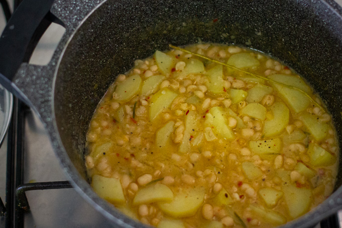 potato and white bean soup